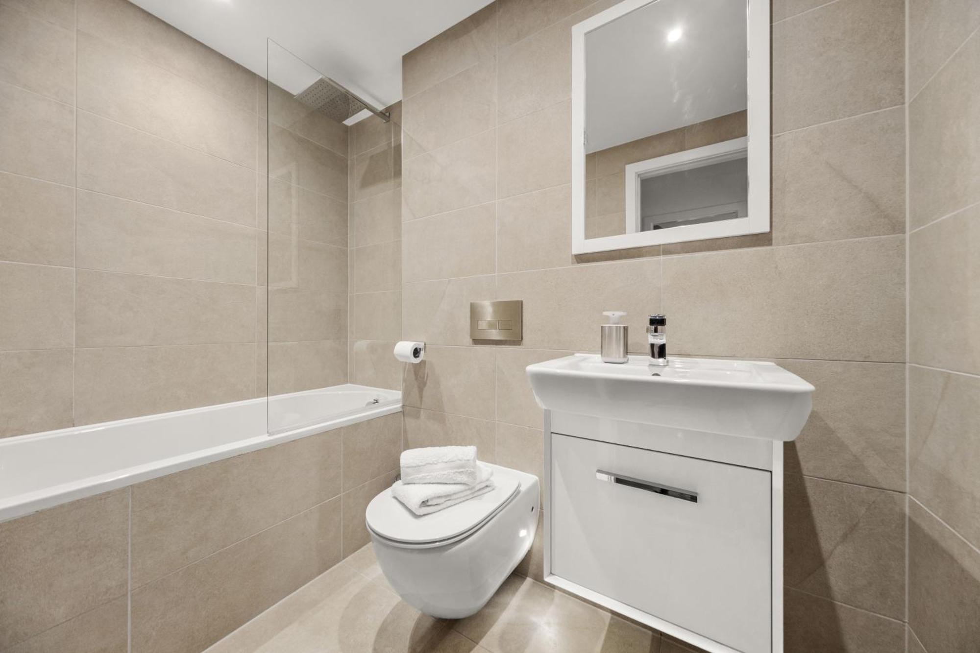 Springfield Two Apartment Harrogate Luaran gambar