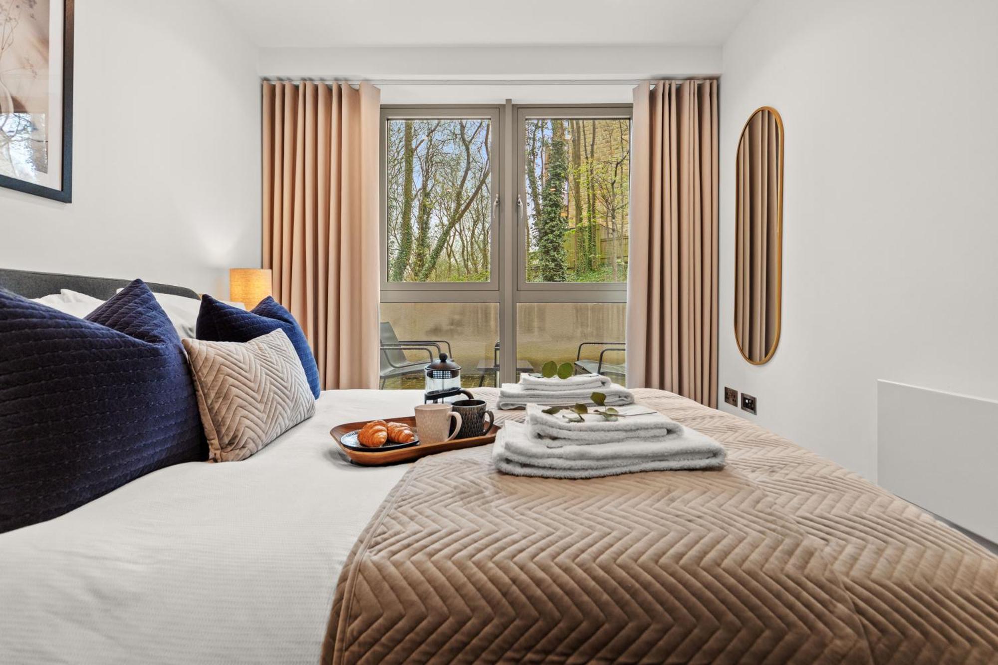 Springfield Two Apartment Harrogate Luaran gambar