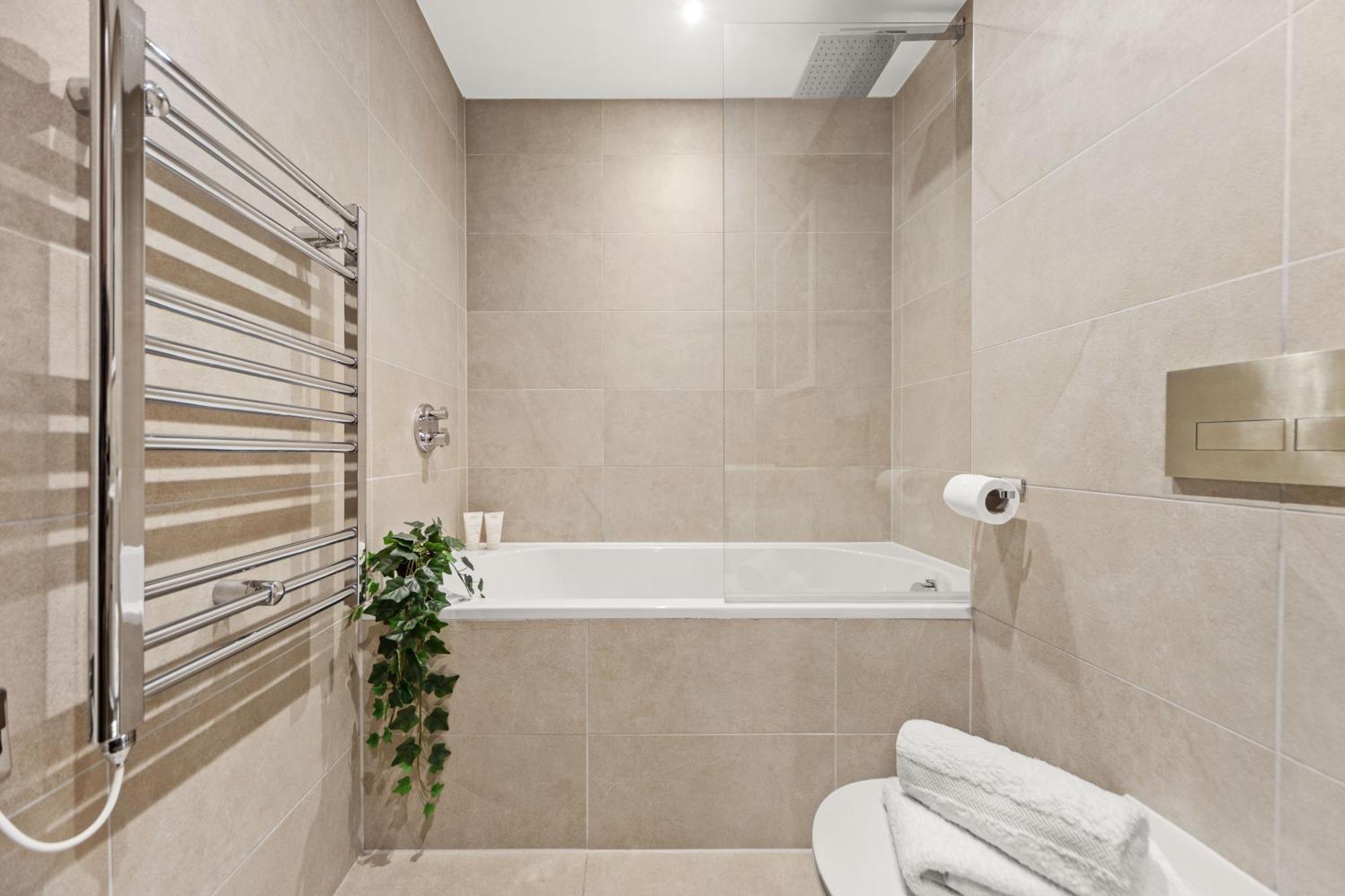 Springfield Two Apartment Harrogate Luaran gambar